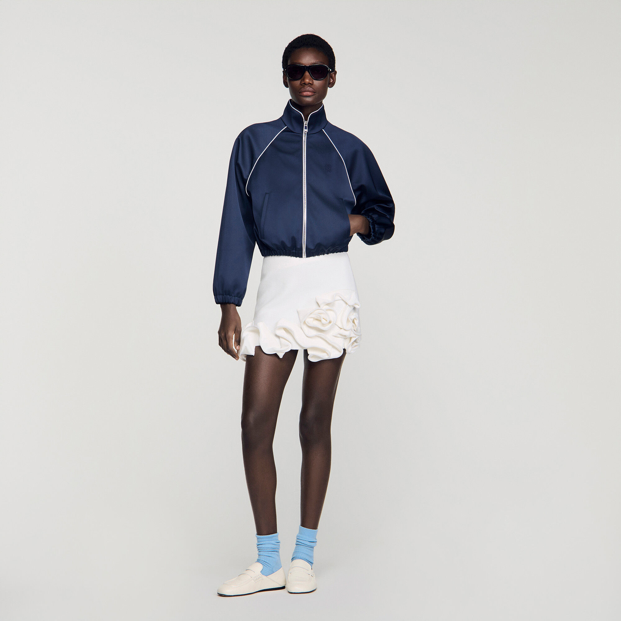 Embroidered Cropped Satin Jacket : Blazers & Jackets color Navy / Black