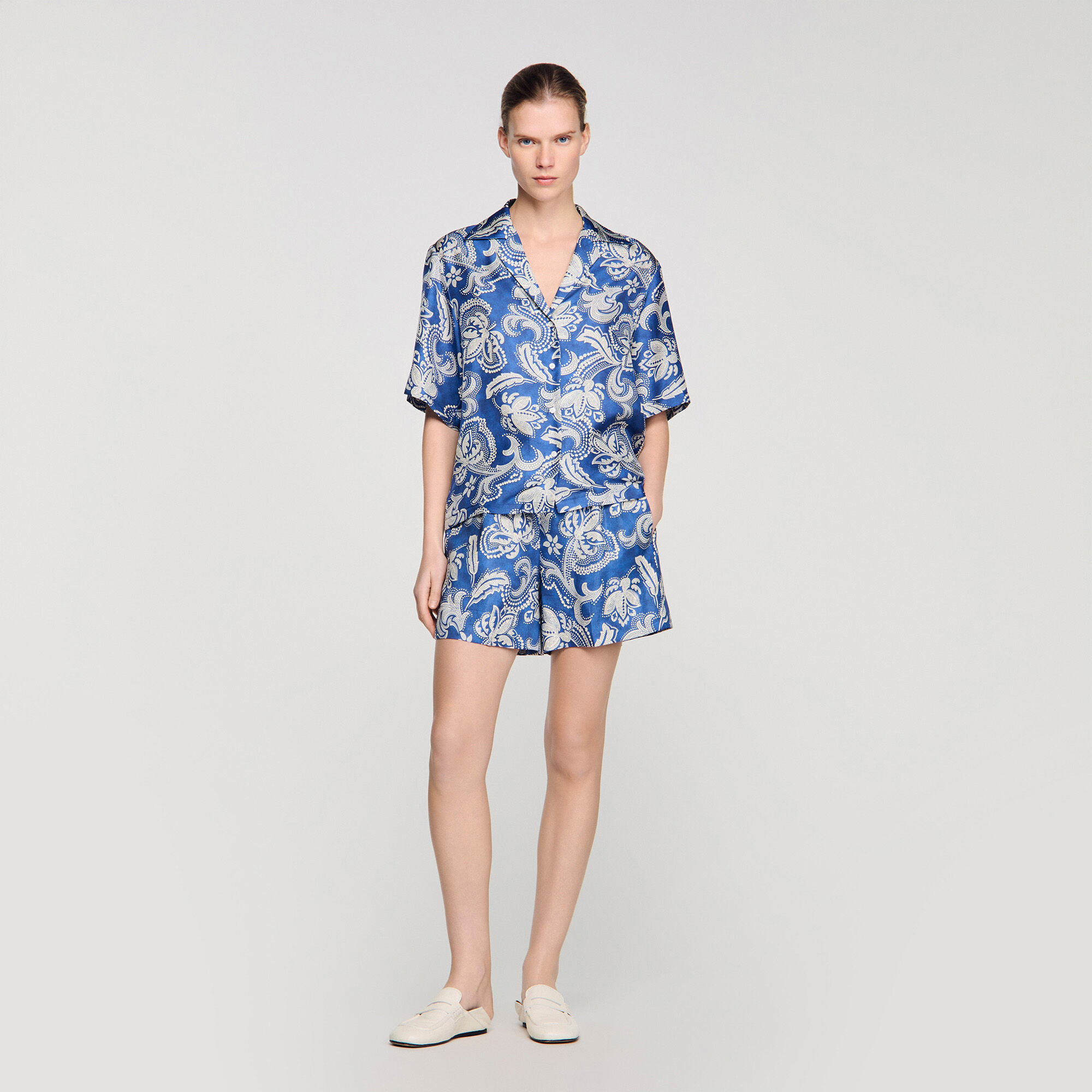 Floral Print Shorts : Skirts & Shorts color Blue / Ecru