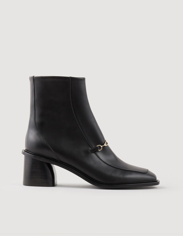 Leather Ankle Boots : Boots color Black
