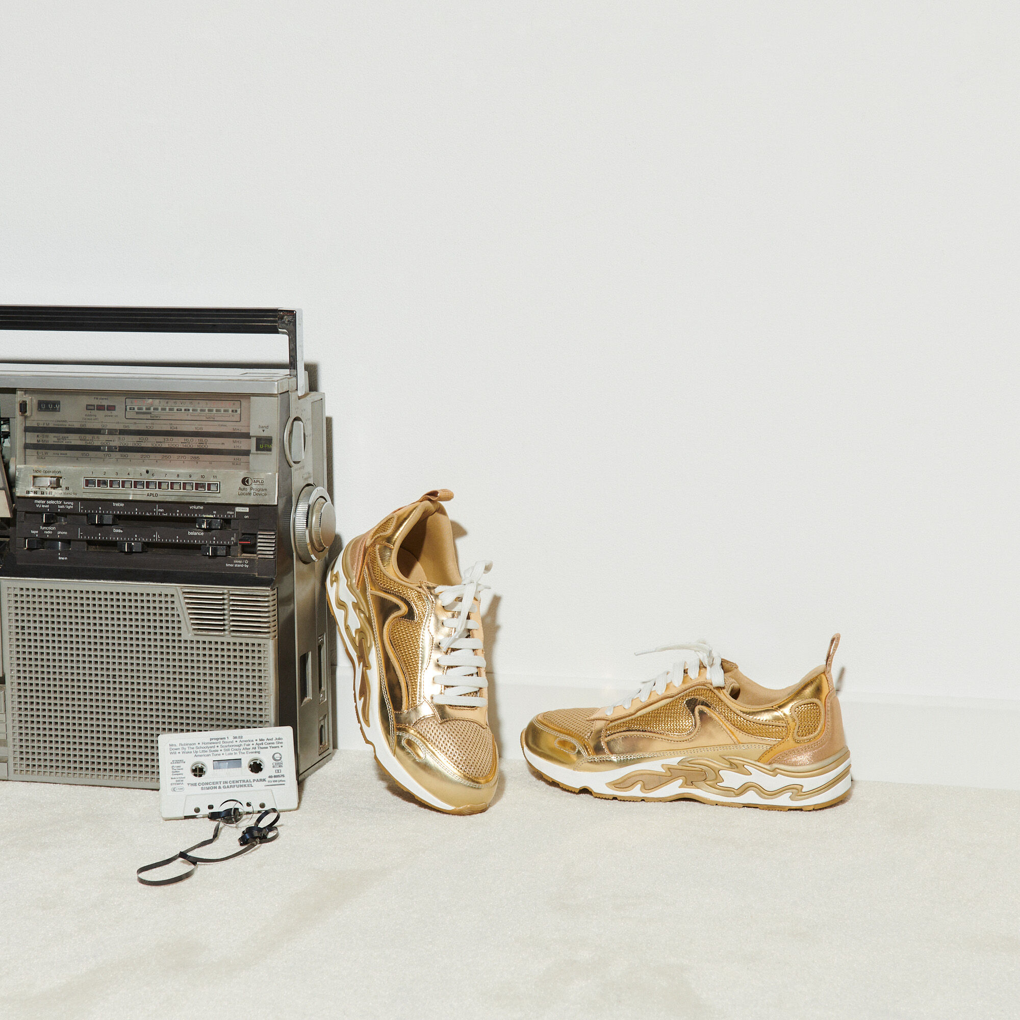 Sandro paris discount sneakers flame