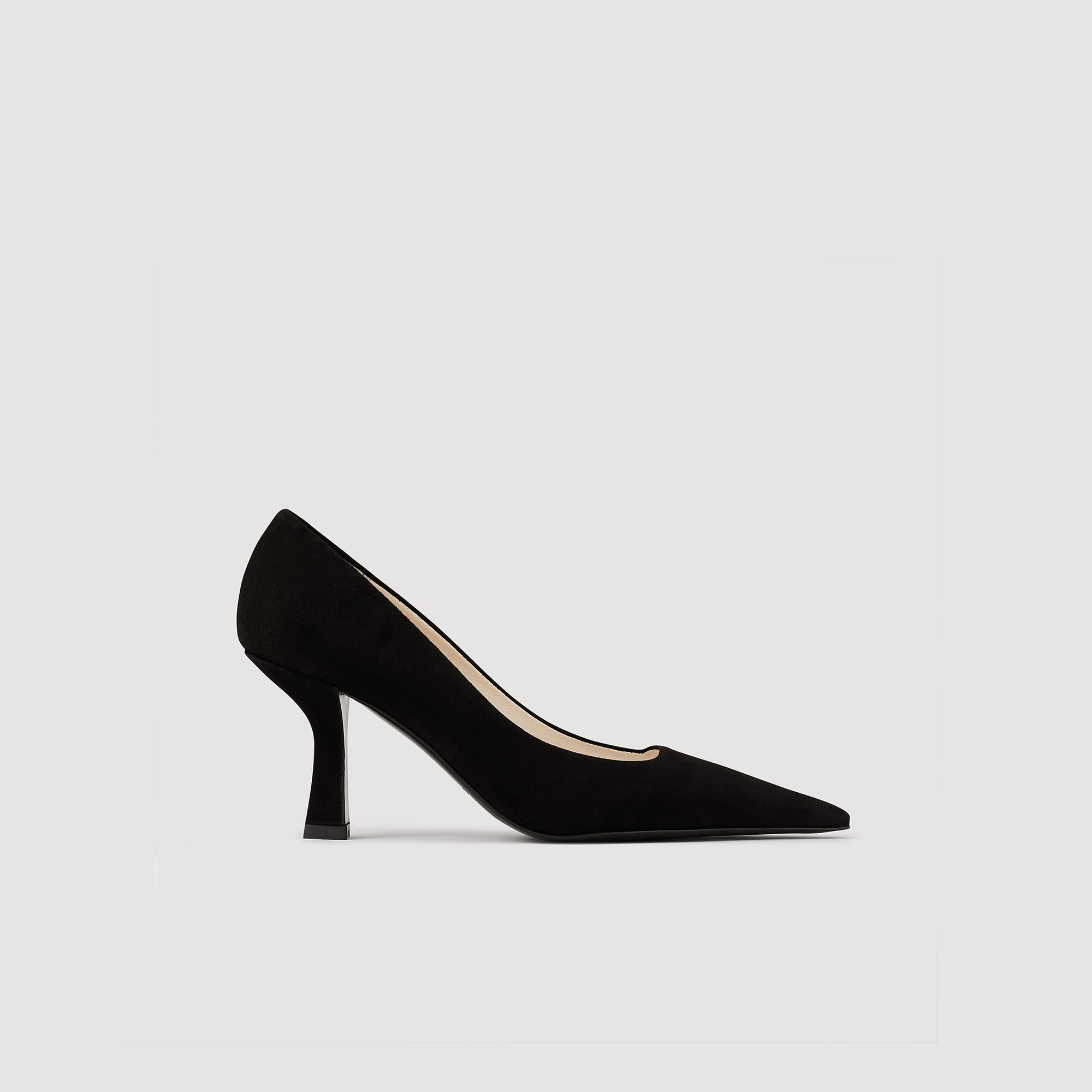 Suede Pumps : Shoes&nbsp; color Black