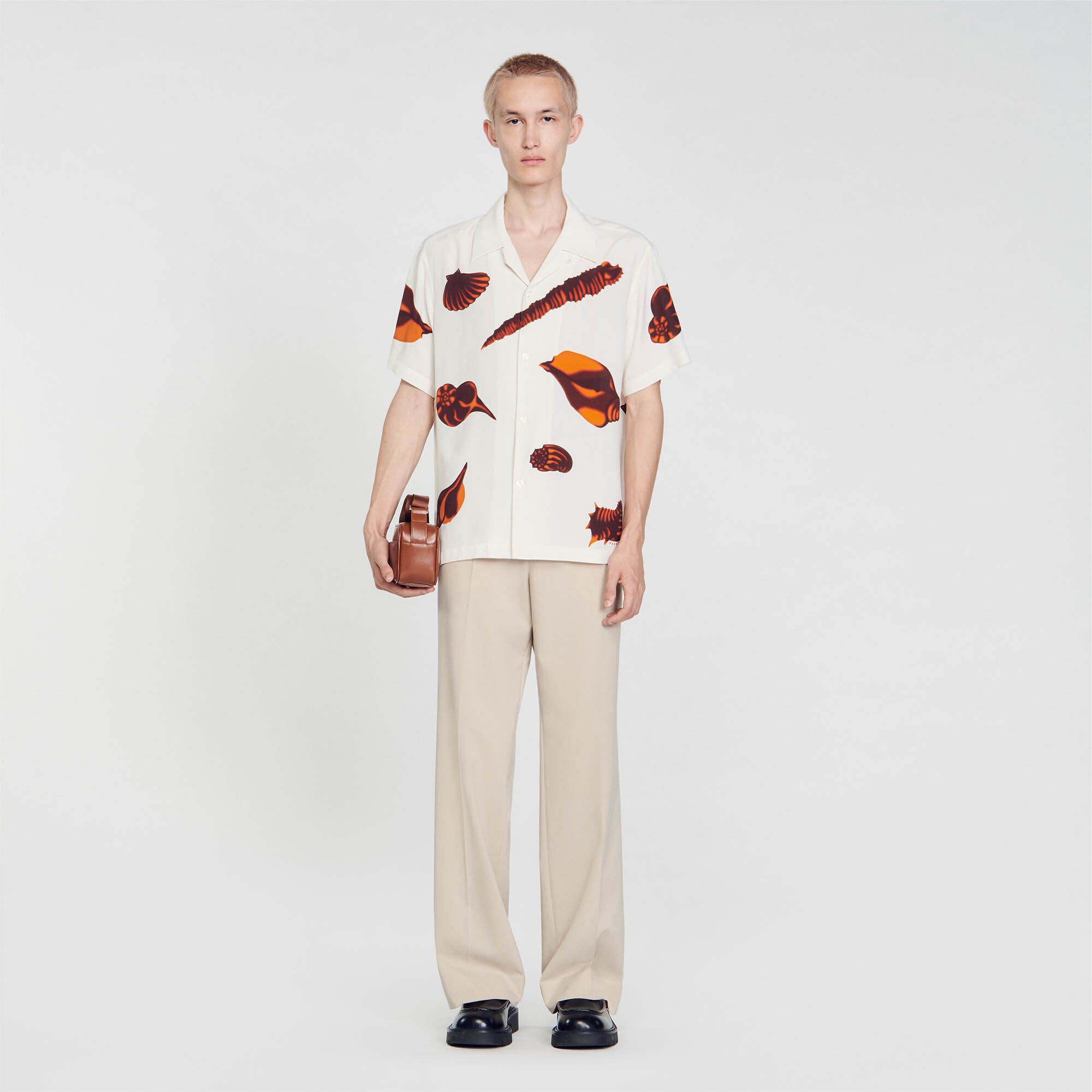 Seashell Pattern Shirt : Shirts color Ecru