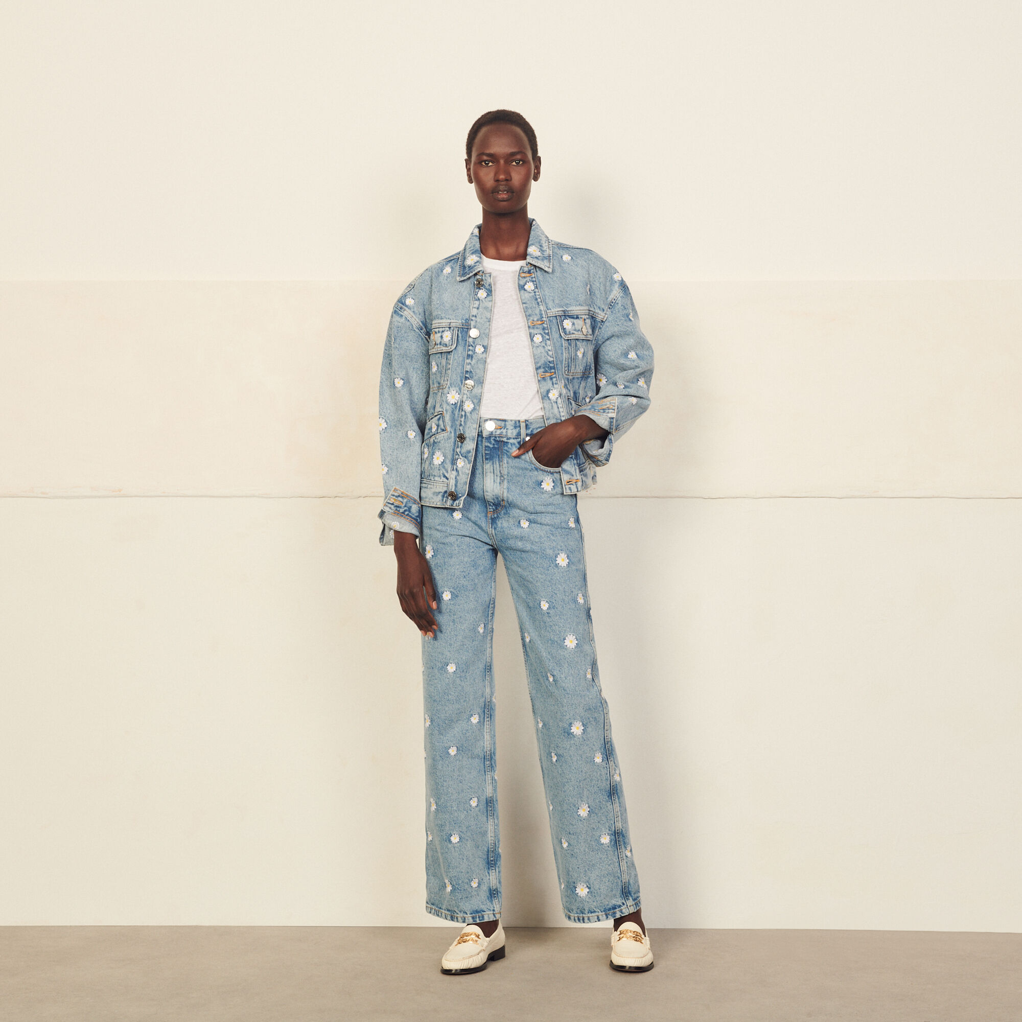 Organic Cotton Jeans With Embroidery - Jeans - Sandro-paris.com