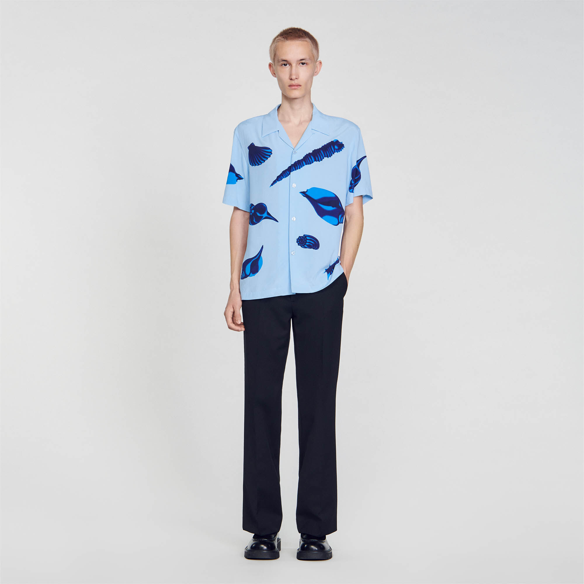 Seashell Pattern Shirt : Shirts color Ecru