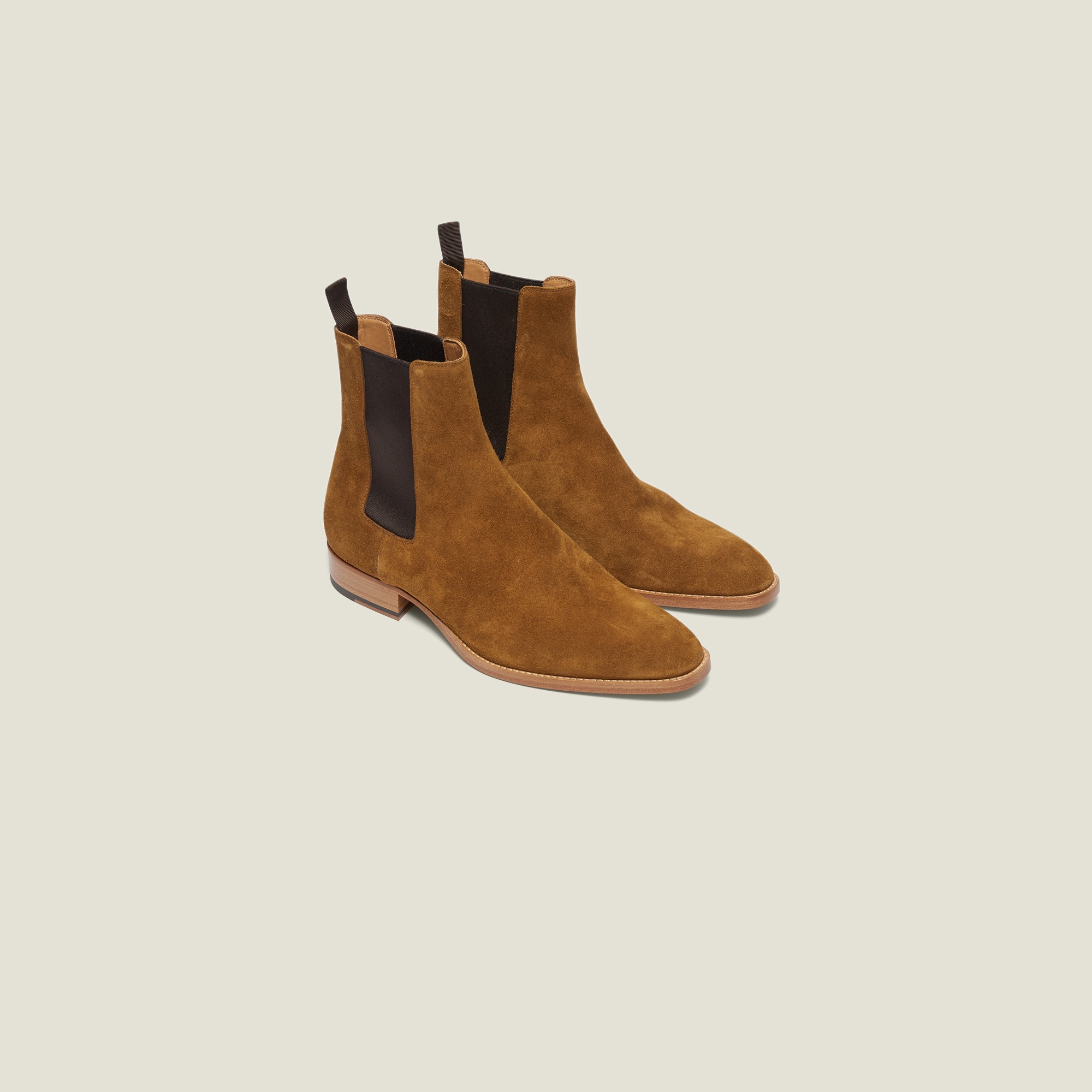caramel chelsea boots