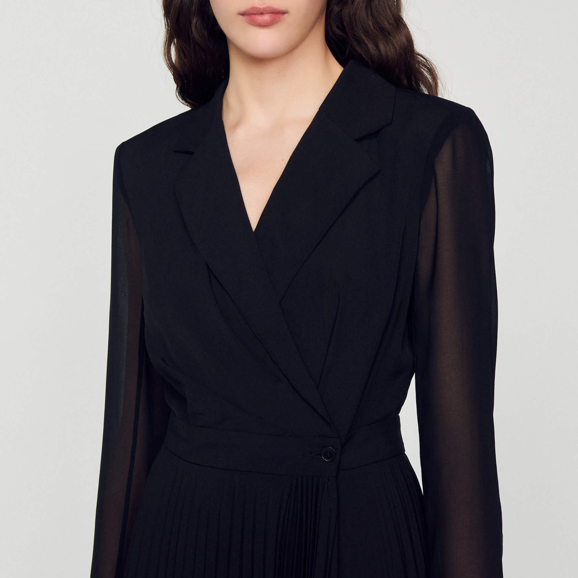 Sandro - ❤️Sandro2021新作　新品　黒、ベージュ2色　カットソー　綺麗上品 Dual-Material Long-Sleeved Dress - null - Sandro-paris.com
