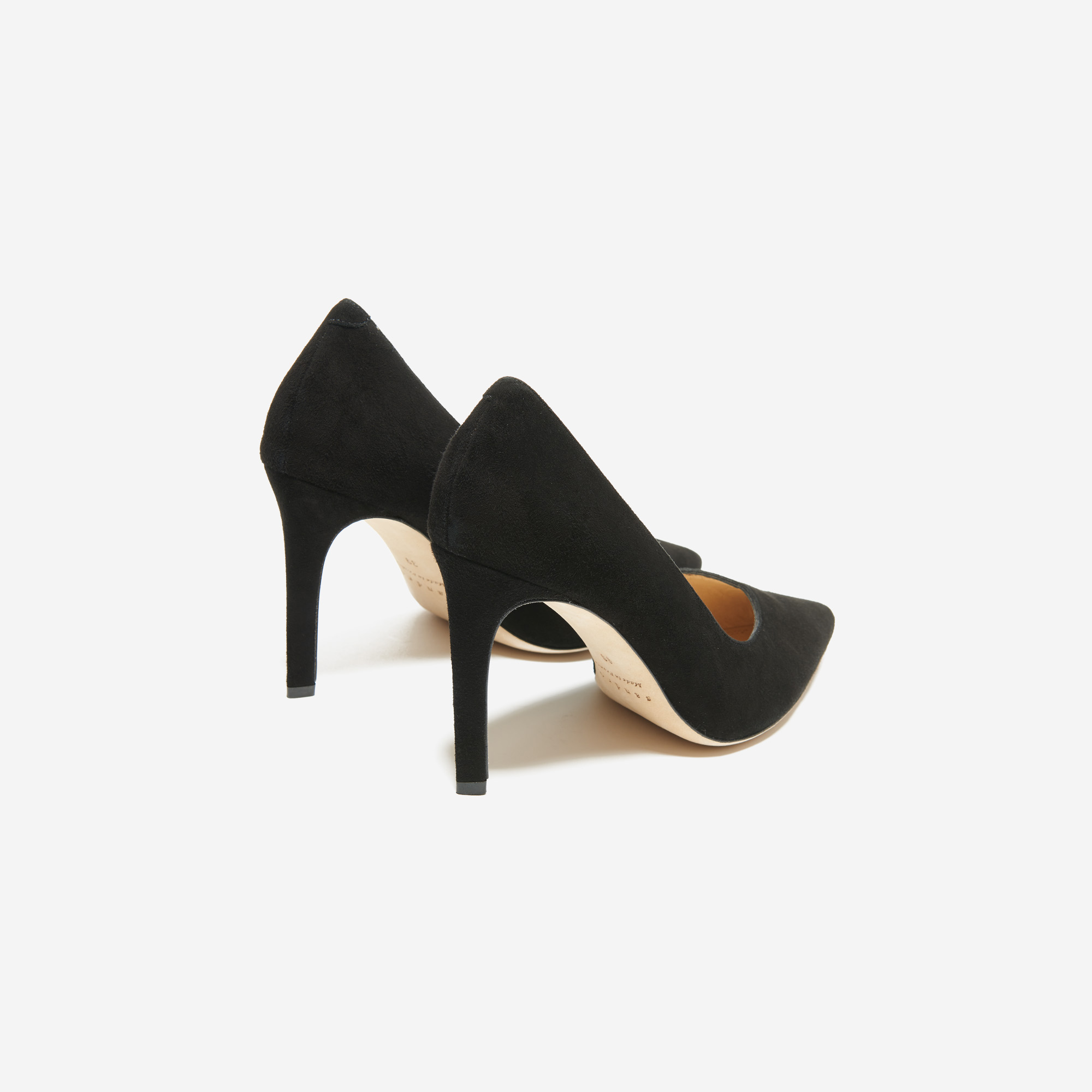 v cut pumps